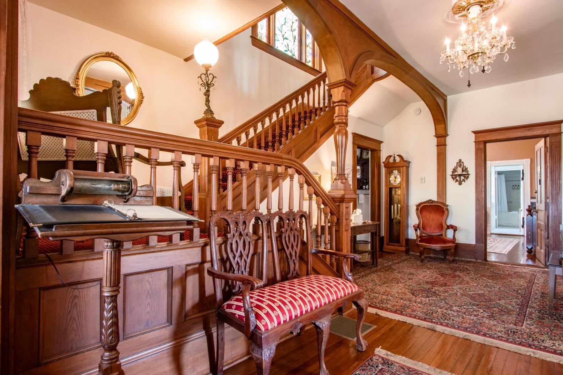 The Oaks Victorian Inn 克里斯琴斯堡 外观 照片