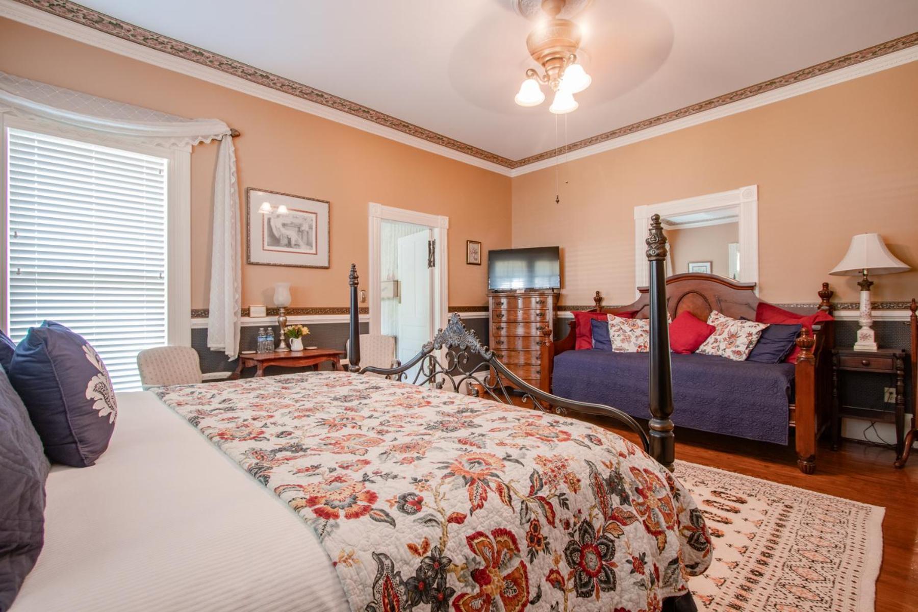 The Oaks Victorian Inn 克里斯琴斯堡 外观 照片