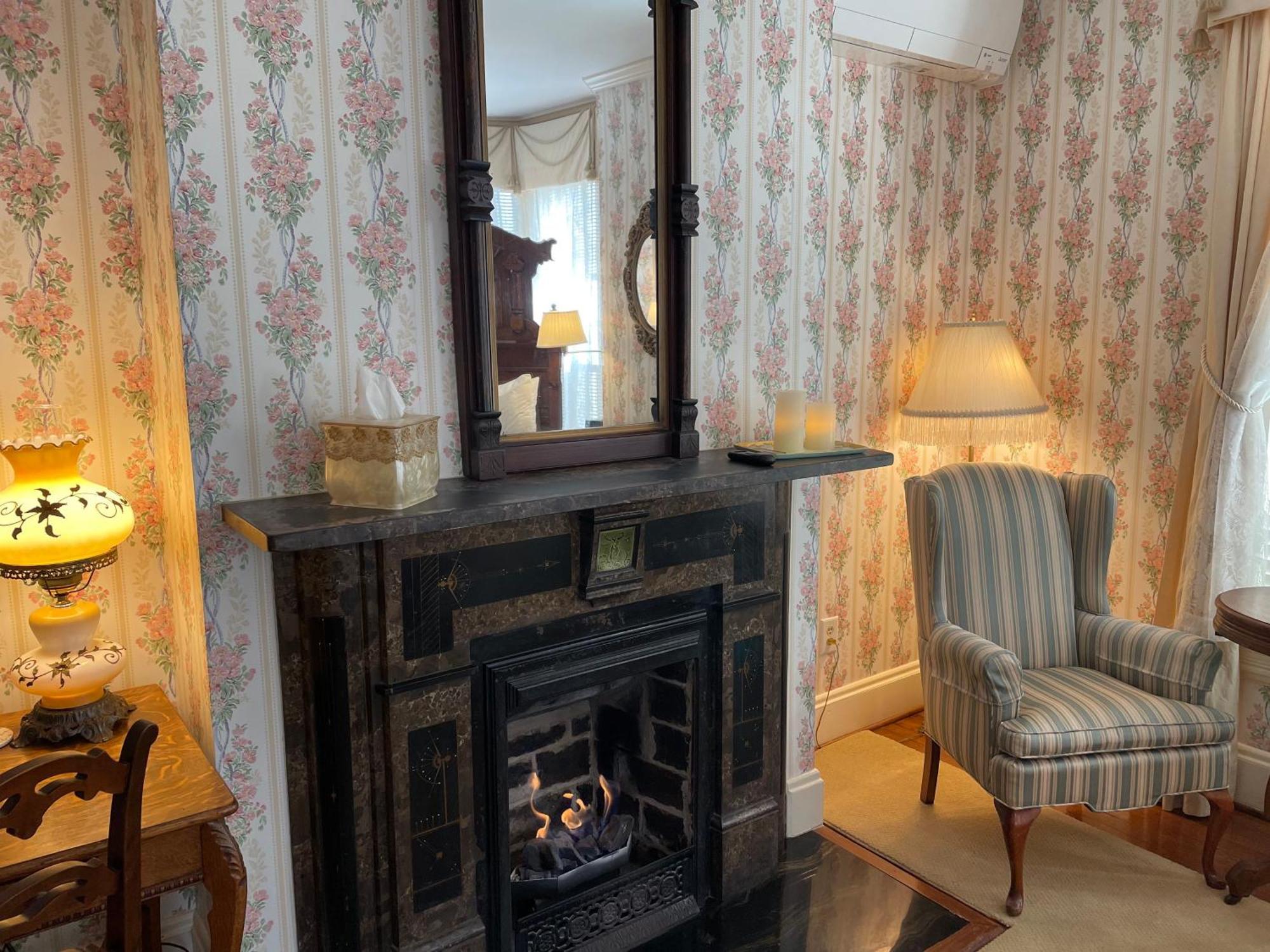 The Oaks Victorian Inn 克里斯琴斯堡 外观 照片